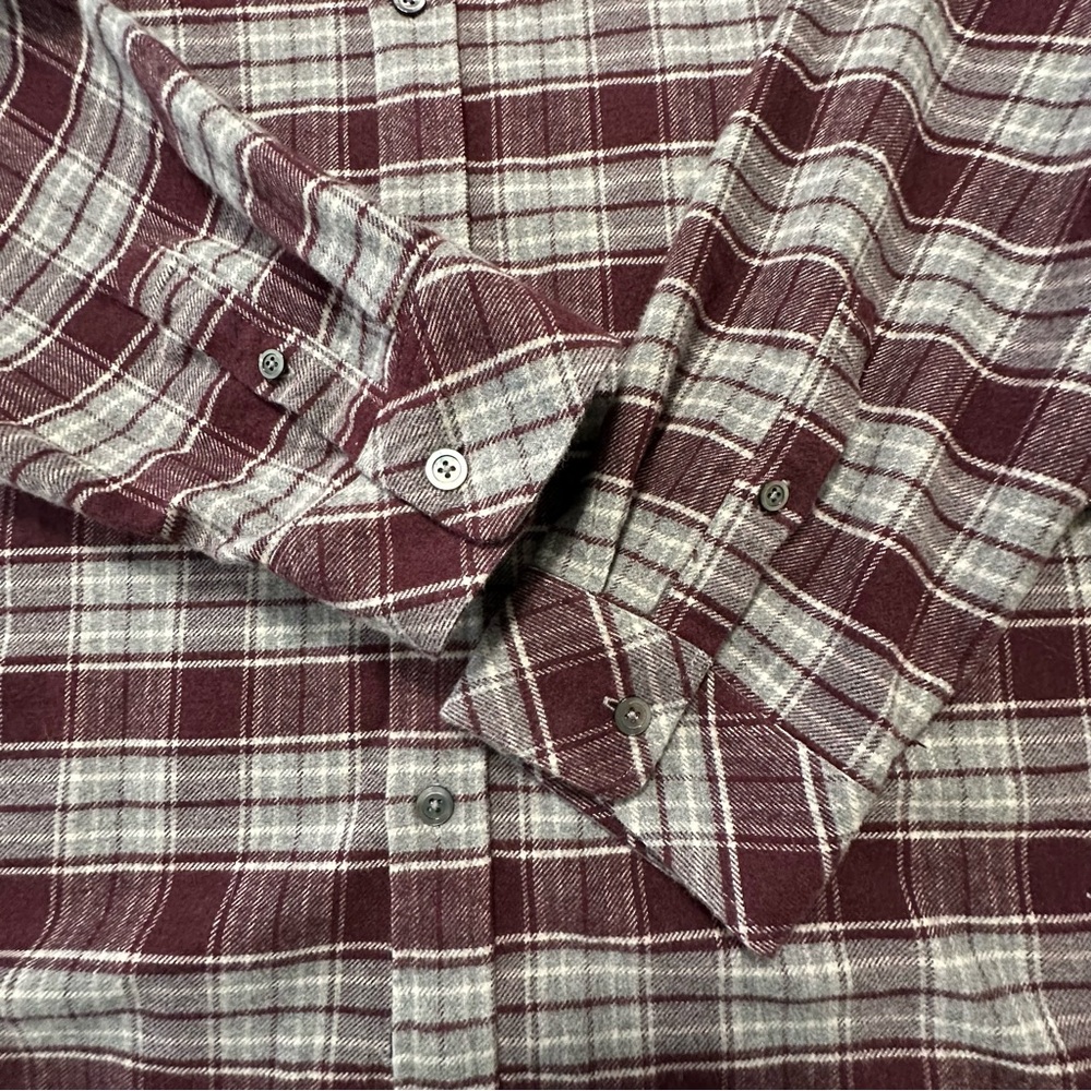 Rails Button Down Flannel Plaid Men’s Shirt Red/G… - image 5